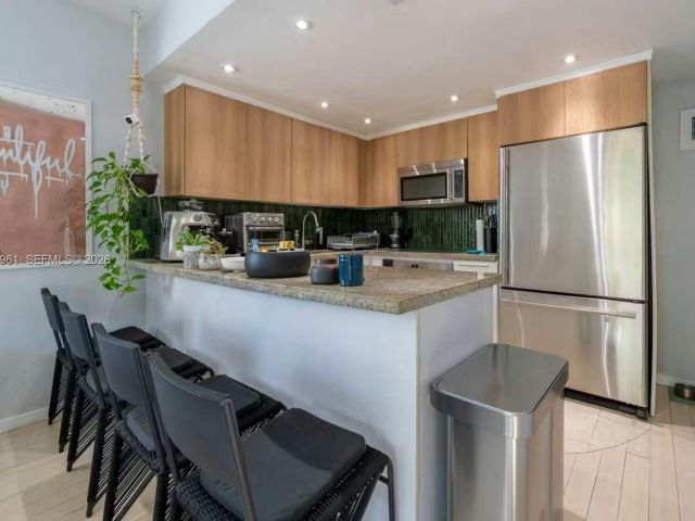 Продажа дома по адресу 1061 Michigan Ave 4 - фото 7516043