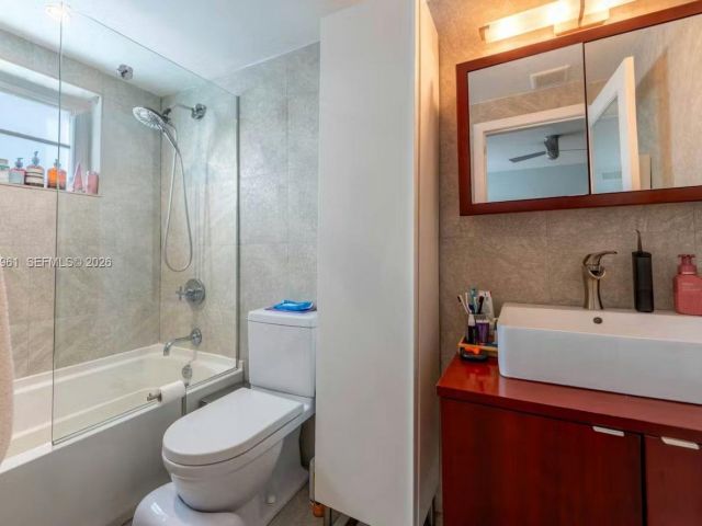 Продажа дома по адресу 1061 Michigan Ave 4 - фото 7516049