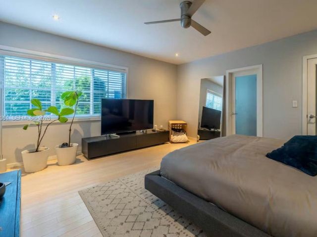 Продажа дома по адресу 1061 Michigan Ave 4 - фото 7516051