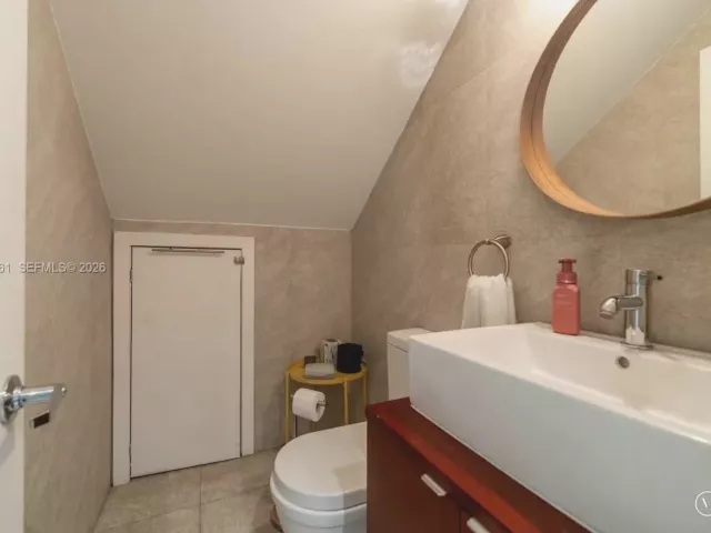 Продажа дома по адресу 1061 Michigan Ave 4 - фото 7516047