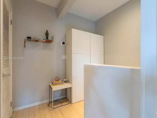 Продажа дома по адресу 1061 Michigan Ave 4 - фото 7516050