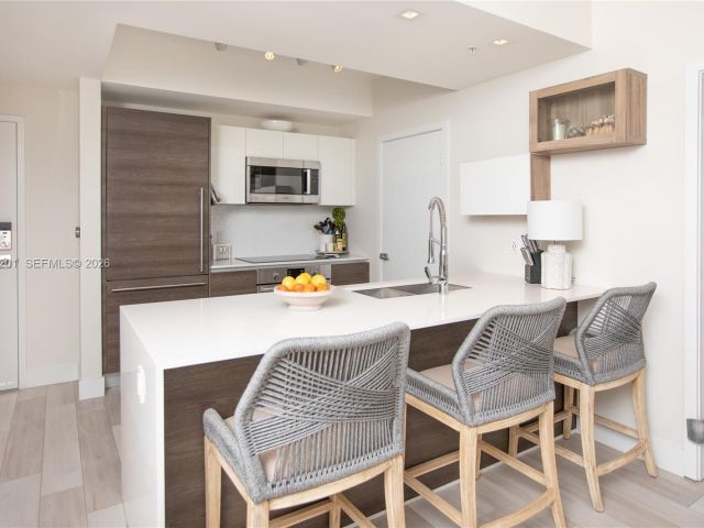 Продажа квартиры #719 - фото 7476054