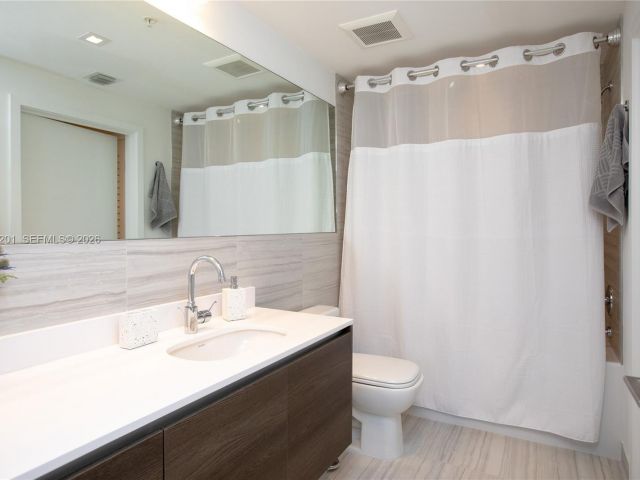 Продажа квартиры #719 - фото 7476061