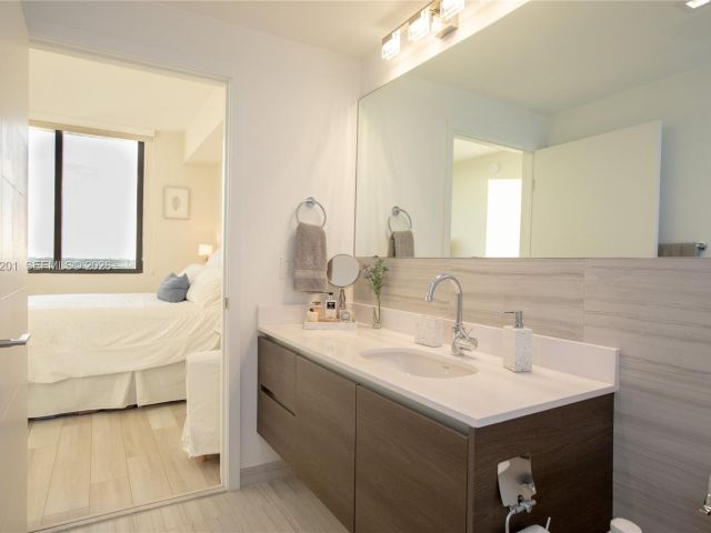 Продажа квартиры #719 - фото 7476062