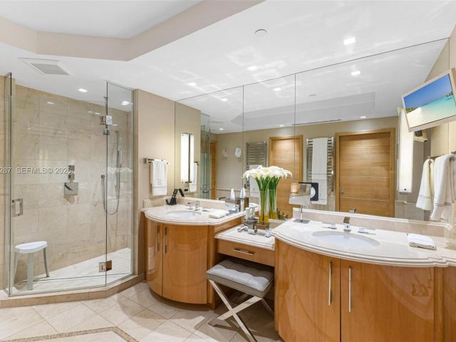 Квартира в аренду номер2402 - фото 7497900