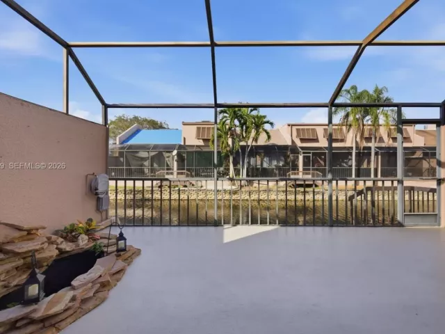 Продажа дома по адресу 12399 NW 11th St - фото 7538883