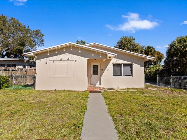 Продажа дома по адресу 45 NE 186th Ter - фото 7517434