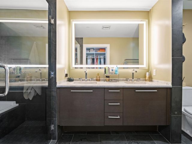 Продажа квартиры #3110 - фото 7467327