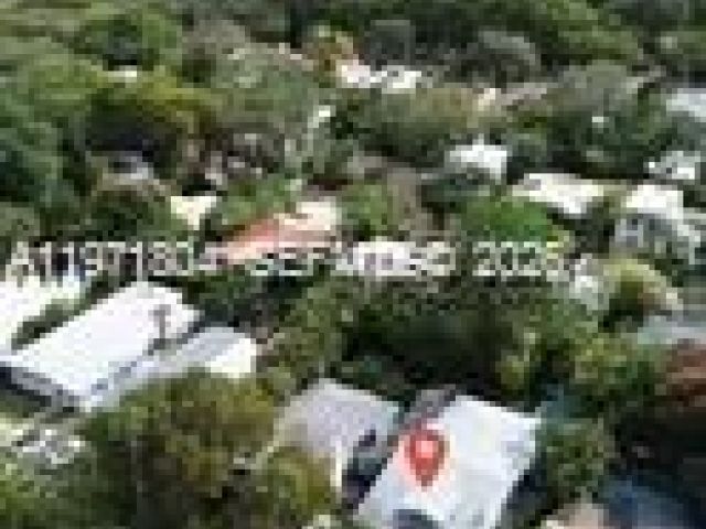 Дом в аренду по адресу 640 NE 71st St - фото 7503727