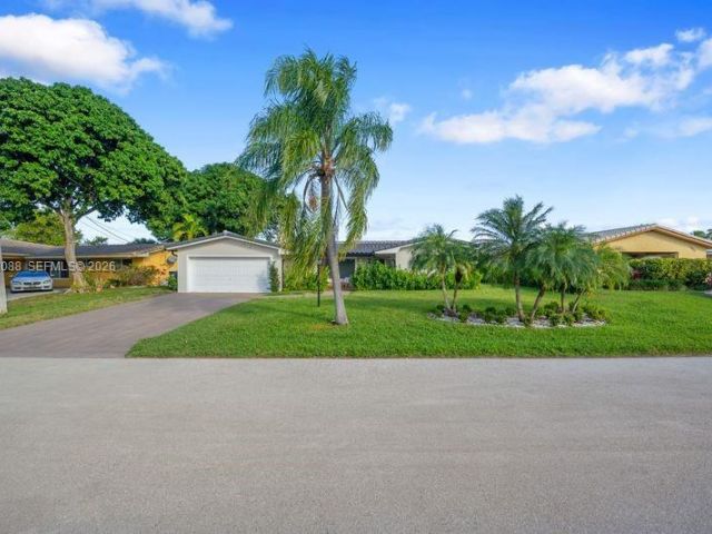 Продажа дома по адресу 1810 SW 6th Ave - фото 7478743