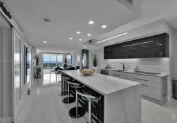 Квартира #803