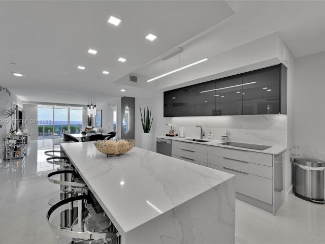 Продажа квартиры #803 - фото 7530819