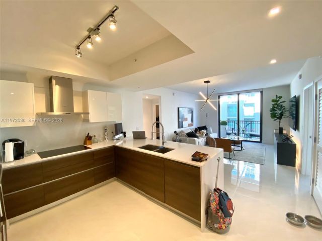 Продажа квартиры #701 - фото 7476116