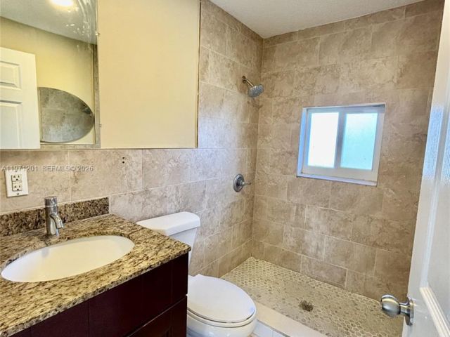 Дом в аренду по адресу 12501 SW 264th St 0 - фото 7492913