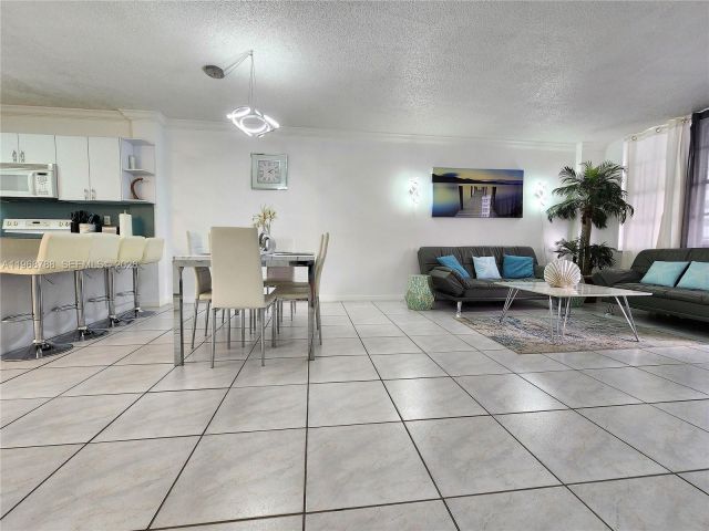 Продажа квартиры #620 - фото 7470058