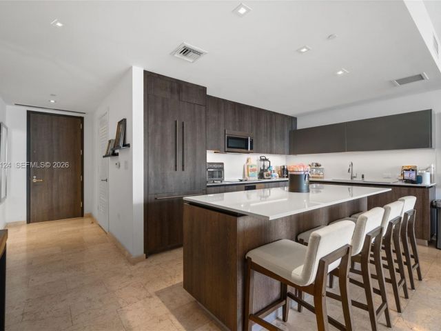 Продажа квартиры #3209 - фото 7509333