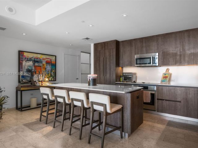 Продажа квартиры #3209 - фото 7509335