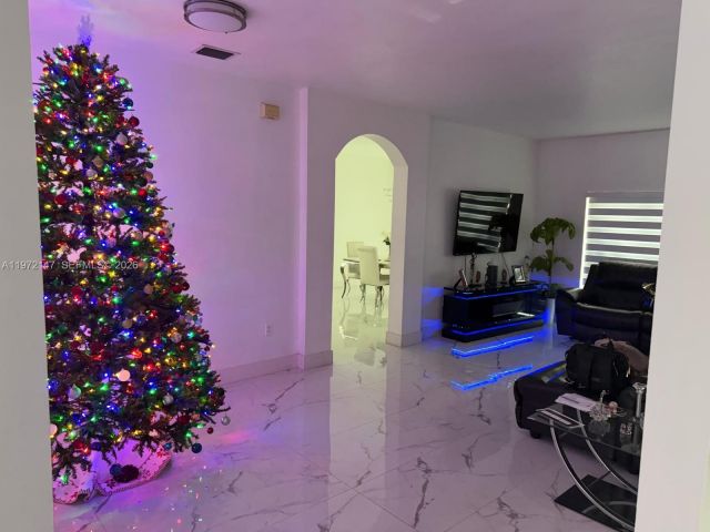 Продажа дома по адресу 19064 SW 319th St - фото 7459523