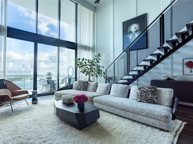 Продажа квартиры #2202 - фото 7488417