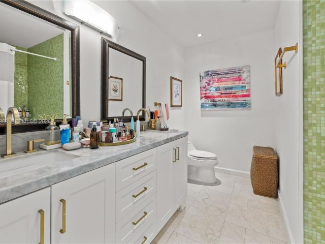 Продажа дома по адресу  - фото 7474871