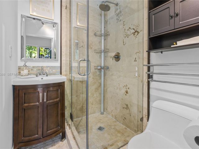 Продажа дома по адресу  - фото 7474873