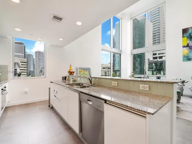 Продажа квартиры #1003 - фото 7508453