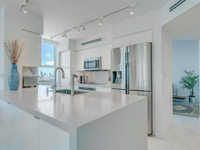 Квартира в аренду номер1702 - фото 7511520