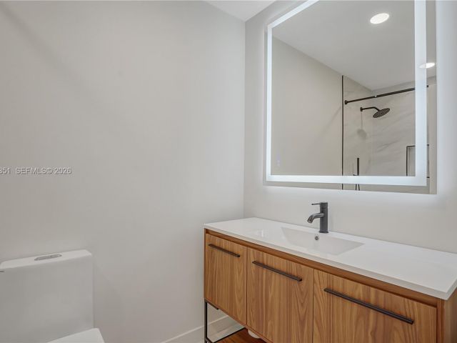 Дом в аренду по адресу 1315 Gallinule Dr - фото 7476162