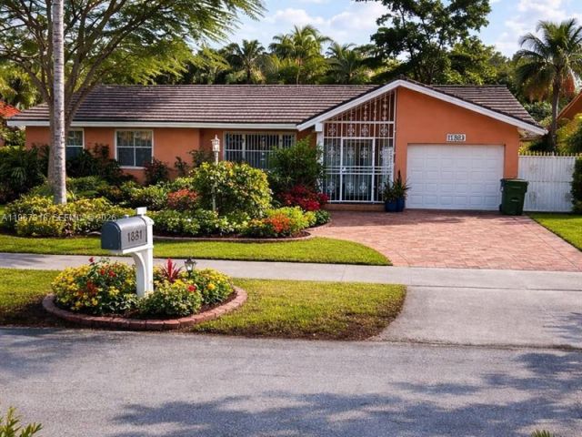 Продажа дома по адресу 13108 SW 3rd St - фото 7465281