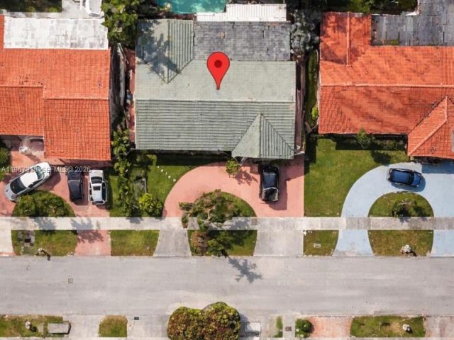 Продажа дома по адресу 13108 SW 3rd St - фото 7465283