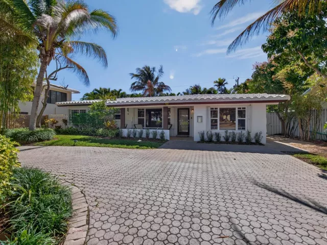Продажа дома по адресу 268 Hibiscus Avenue - фото 9164721