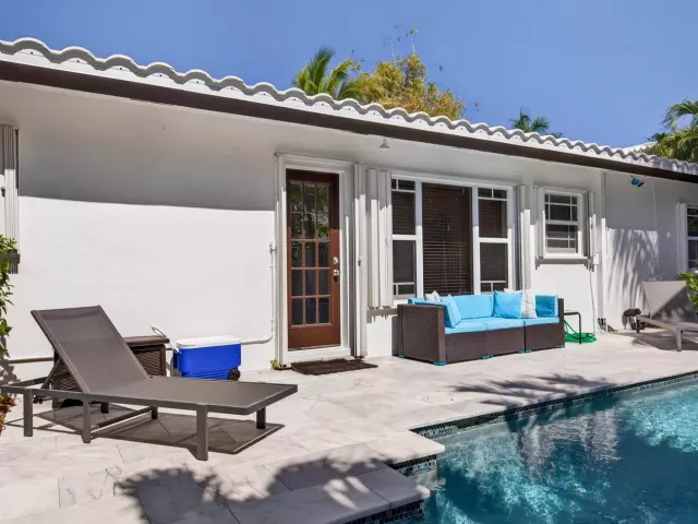 Продажа дома по адресу 268 Hibiscus Avenue - фото 9164728