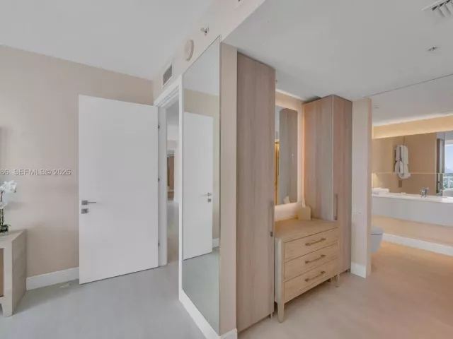 Квартира в аренду номер1007 - фото 7503001