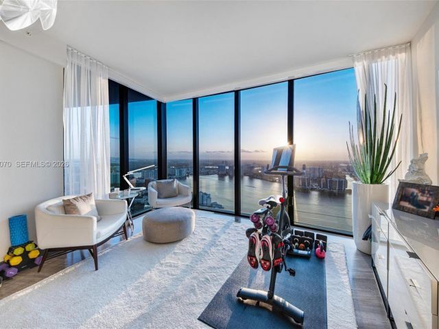 Продажа квартиры #5003 - фото 7494345