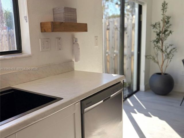 Продажа дома по адресу 14724 SW 181st Ter - фото 7529386