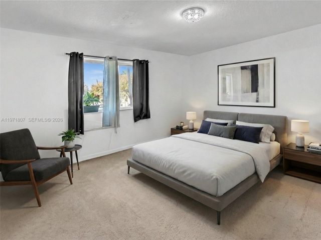 Продажа дома по адресу 21 SE 3rd Ave - фото 7462359