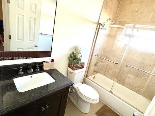 Дом в аренду по адресу 5732 Fletcher St 5732 - фото 7473588