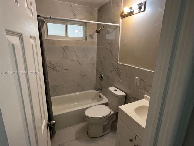 Дом в аренду по адресу 816 Beech Rd - фото 7487325