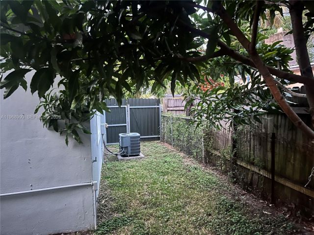 Дом в аренду по адресу 816 Beech Rd - фото 7487337