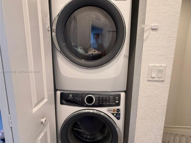 Дом в аренду по адресу 20378 NW 6th Ave 20378 - фото 7480375