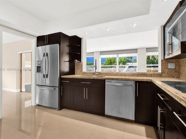 Продажа дома по адресу 5113 Mckinley St - фото 7474851