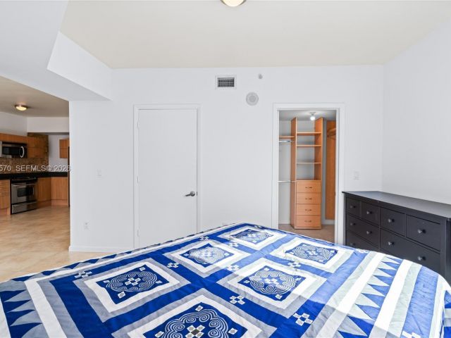 Квартира в аренду номер2210 - фото 7489400