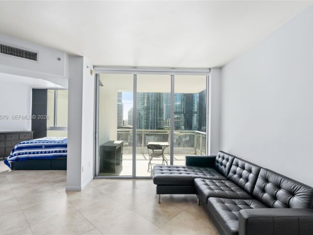 Квартира в аренду номер2210 - фото 7489402