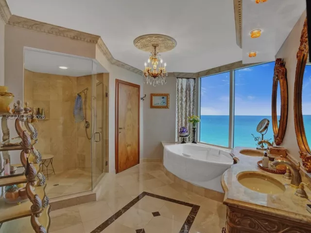 Продажа квартиры #1701 - фото 7494077