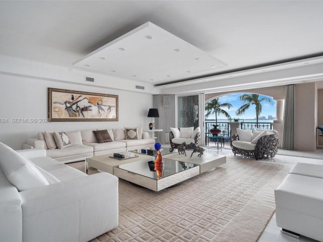 Продажа квартиры #5322 - фото 7504812