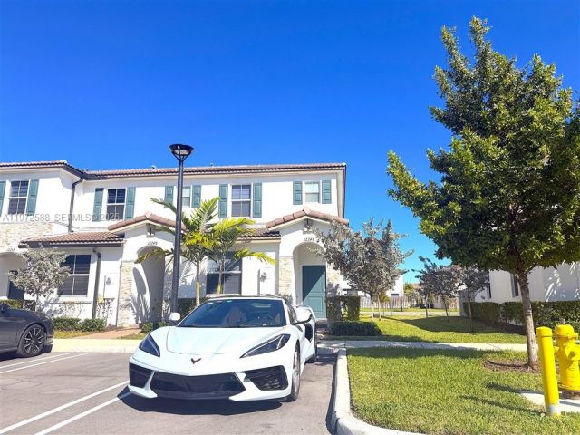 Продажа дома по адресу 12245 NW 24th Pl - фото 7520915