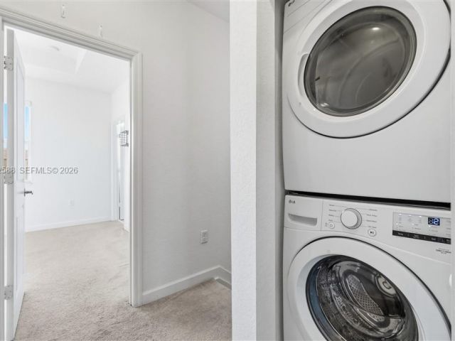 Продажа дома по адресу 12245 NW 24th Pl - фото 7520933