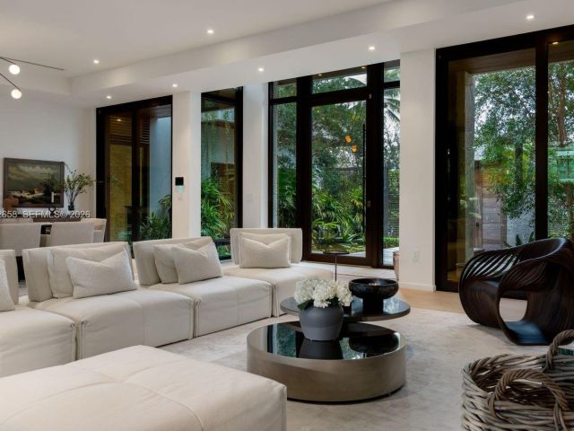 Продажа дома по адресу 6850 Sunrise Ct - фото 7471396