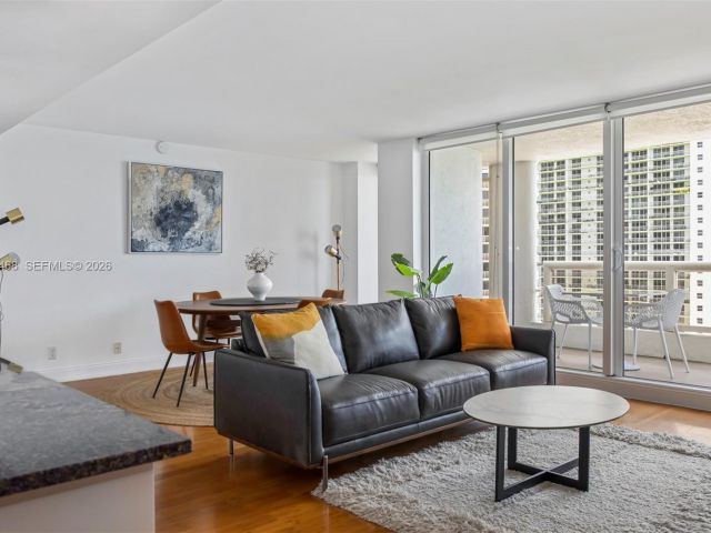 Квартира в аренду номерA-2740 - фото 7496227