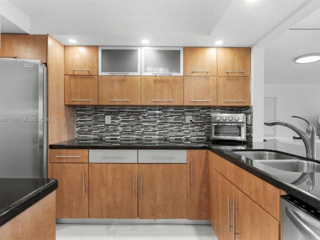 Квартира в аренду номерA-3137 - фото 7496200